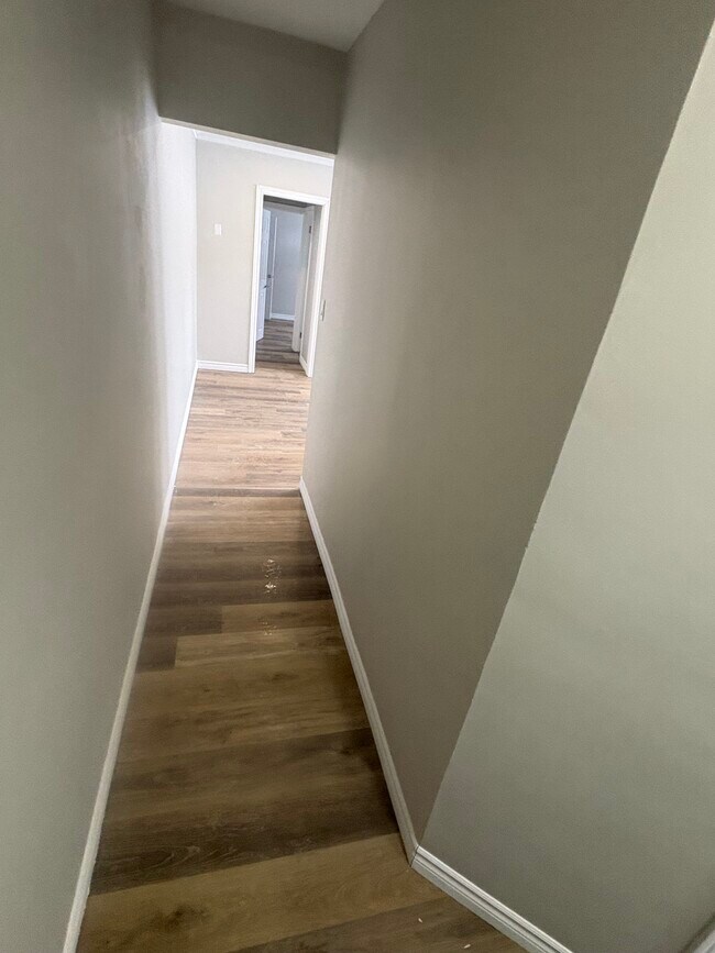 Photo - Stylish 1-Bedroom Apartment in Prime Location Unité 8