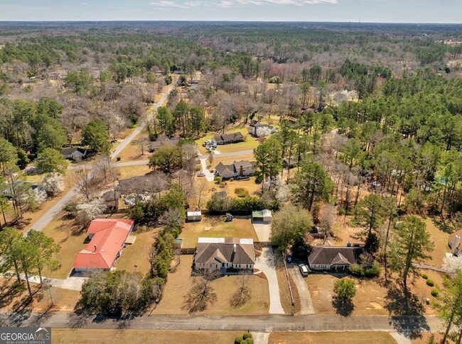 Photo - 104 Ellison Ln