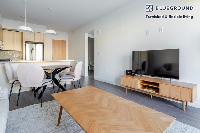 Photo - 3301 Innovation Wy Unidad FL4-ID1852