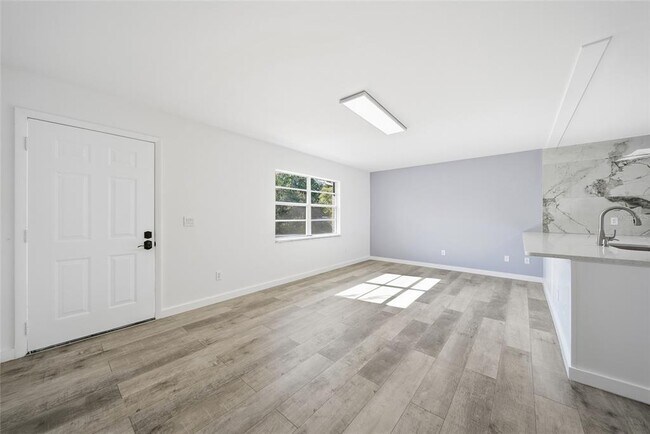 Photo - 34815 Gardenia Way