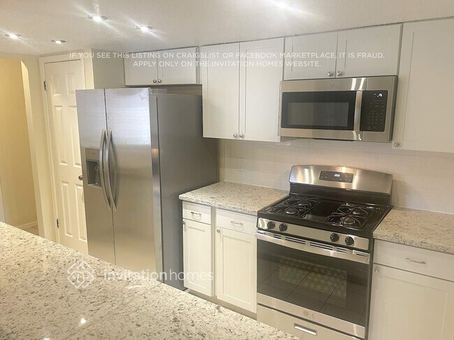 Photo - 17411 Glenhew Rd