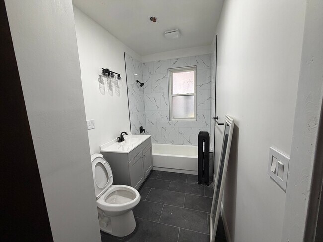 Photo - 6839 S East End Ave Unit 3s