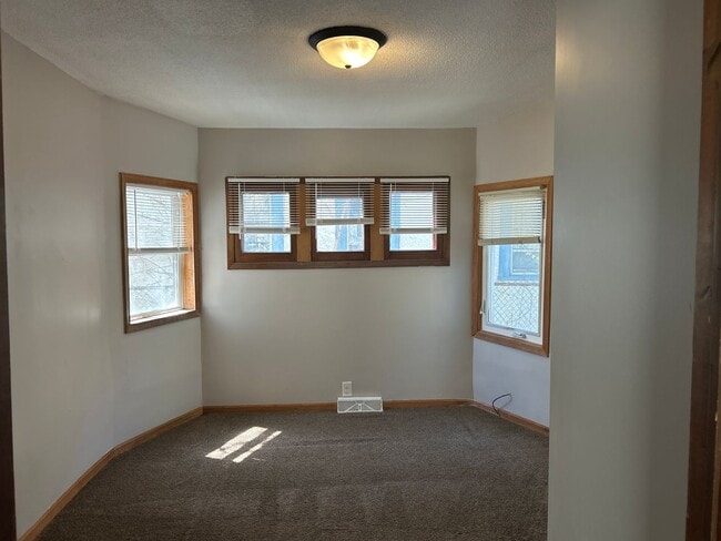 Photo - Spacious 3 bedroom 1 Bathroom House Available May 1st!