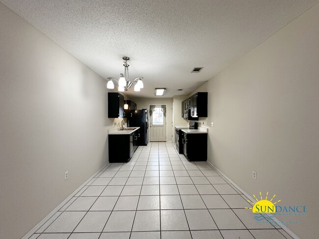 Photo - Spacious 3-Bedroom Home in FWB in between Eglin & Hurlburt Bases!