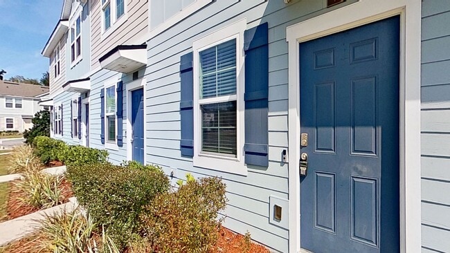 Photo - Beautiful townhome in Whispering Creek available now!