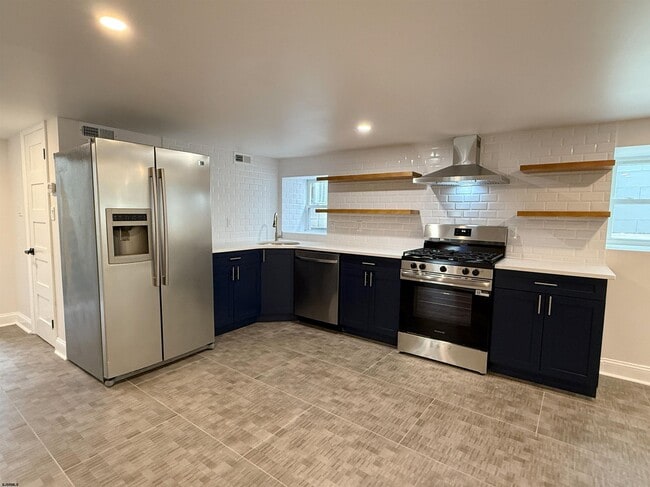 Photo - 102 S Raleigh Ave