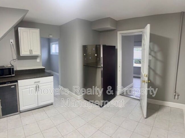 Photo - 2819 Comly Rd