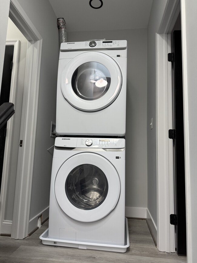 Photo - 2001 Boone St