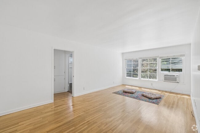 Building Photo - Hayworth Apartments