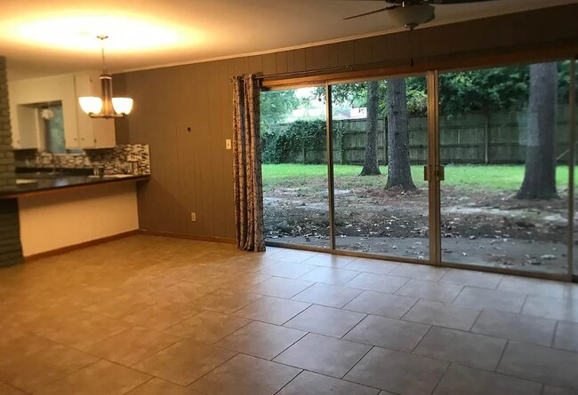 Photo - 2140 Edson Dr