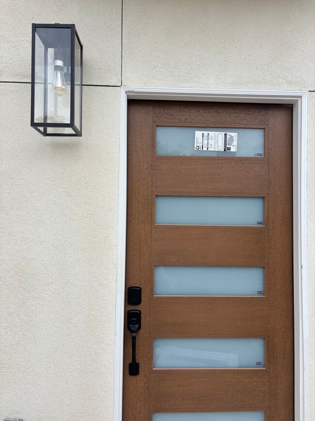 Photo - 371 Freeman Ave