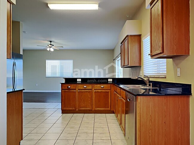 Photo - 10910 Lakeside Vista Dr