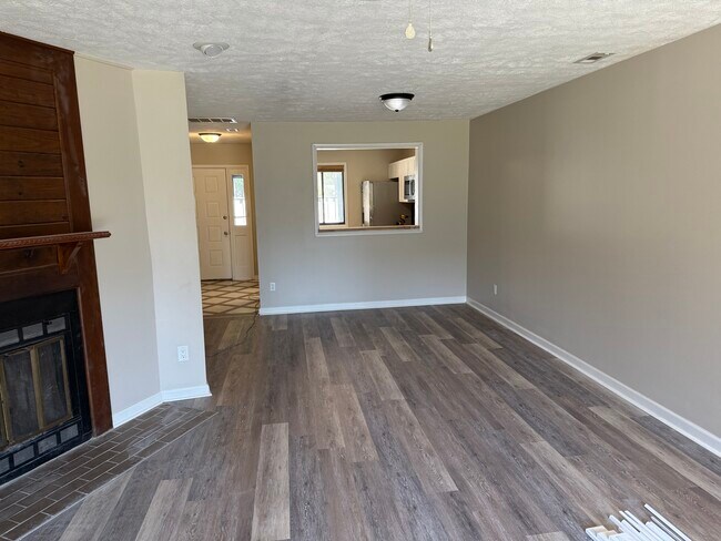 Photo - 133 Mallard Cove