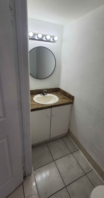 460 NE 18th Ave