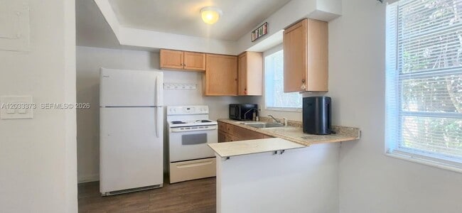 Photo - 5281 SW 90th Way Unit 1