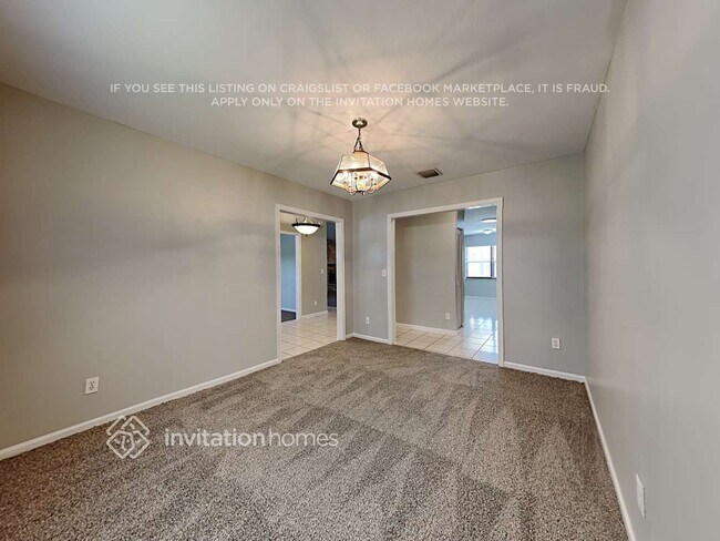 Photo - 696 Blueberry Dr