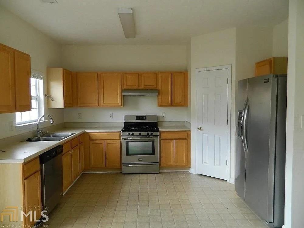 Photo - 3814 Dandridge Way NW