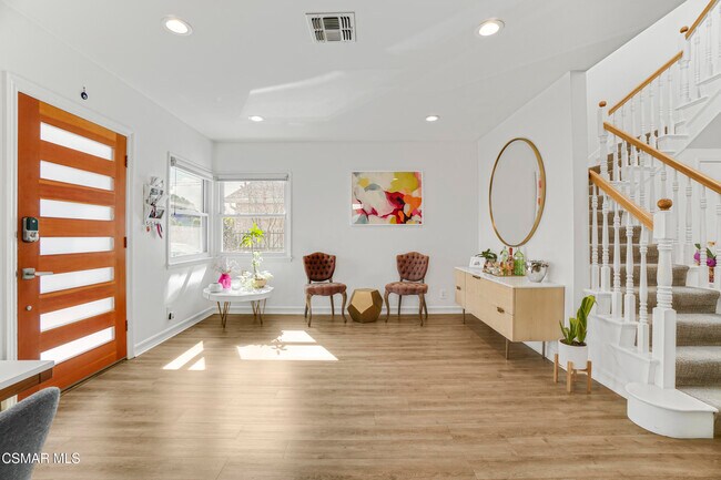 Photo - 3783 Stewart Ave