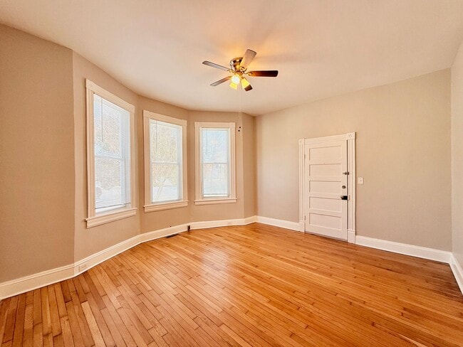 Photo - North Mecklenburg Duplexes Unidad 215C-Side