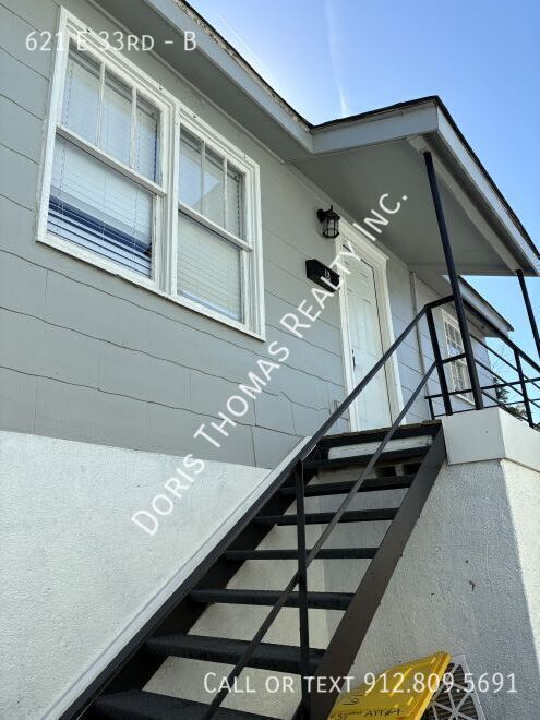 Building Photo - 621 E 33rd-B Unit B