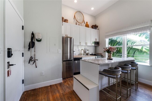 Photo - 1521 Lenox Ave. Unit 302