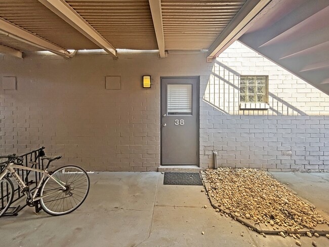 Photo - 1355 Euclid Ave NE Townhome
