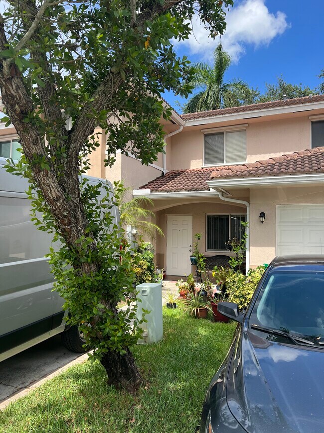 Photo - 4942 Garden Ct