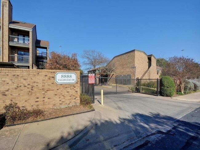 Photo - 8888 Tallwood Dr Unit 1201