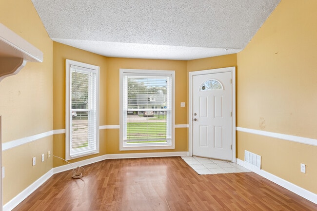 Photo - 14453 Beau Jon Ave