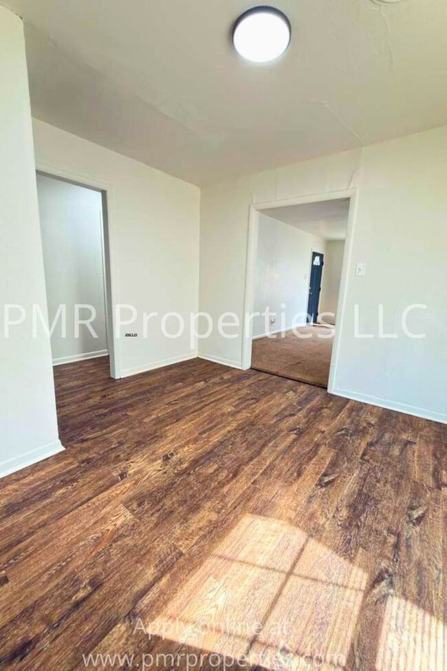 Photo - 2513 SW A Ave
