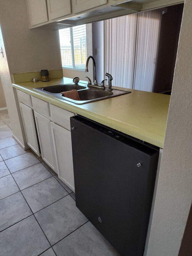 Photo - 15551 Sunland Gin Rd Unit G1