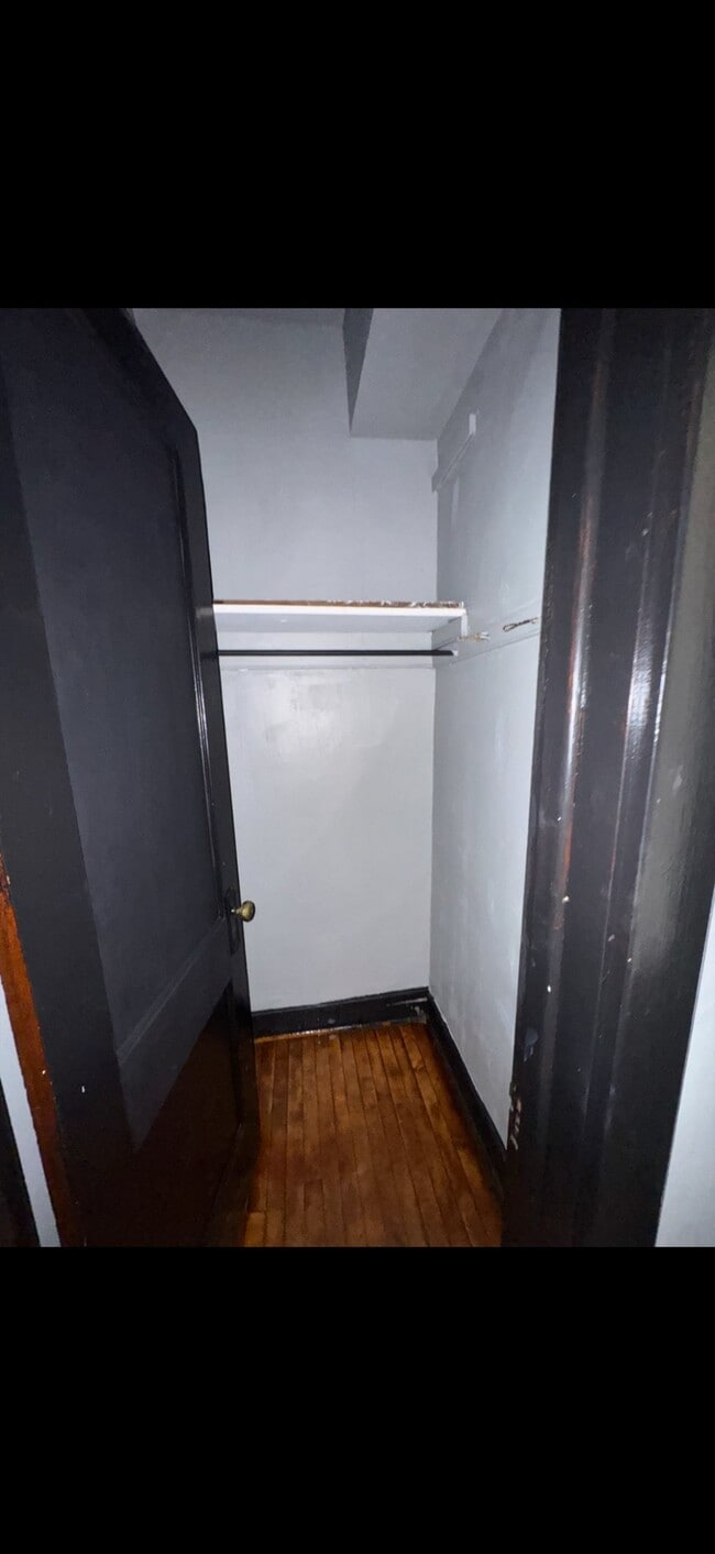 Photo - 2134 S Marshall Blvd Unit 1