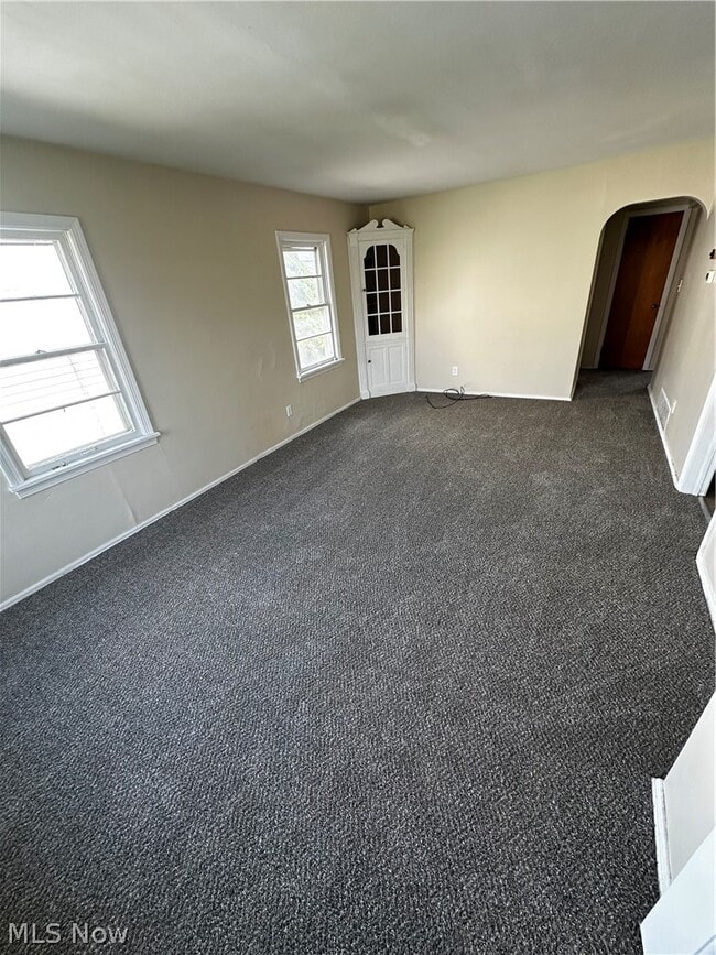 Photo - 1234 Sackett Ave