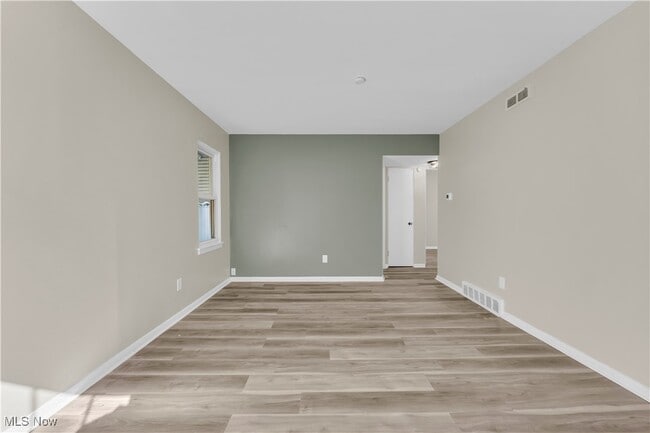 Photo - 12010 Milligan Ave