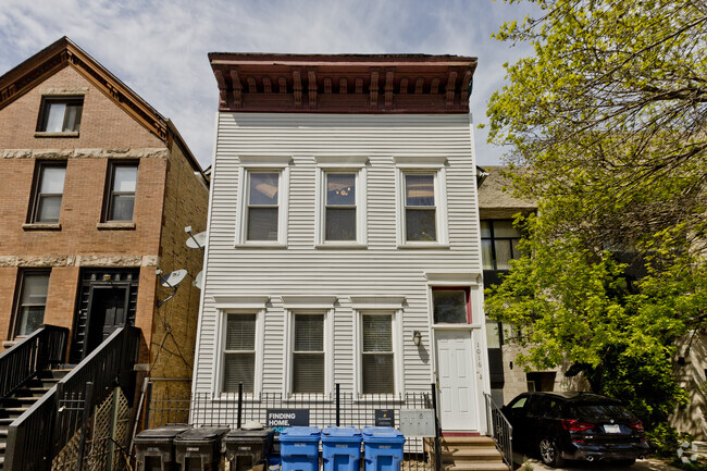 Building Photo - 1016 W Fry St Unit #2 Rental