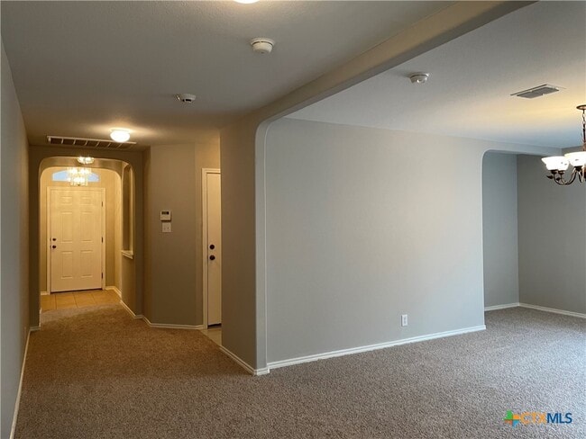 Photo - 217 Roadrunner Ave