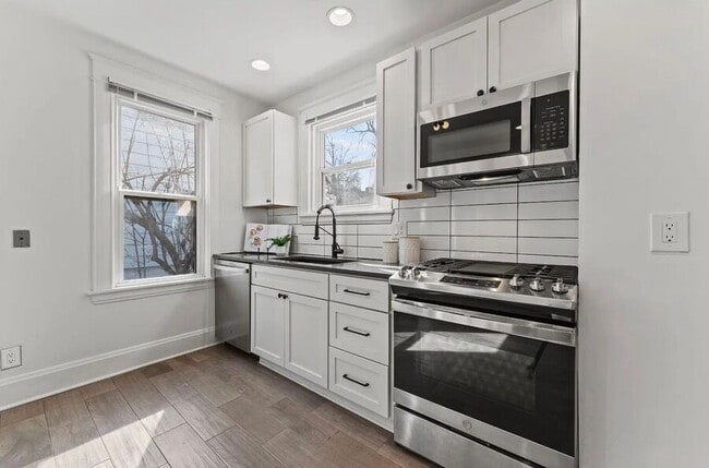 Photo - 3639 Columbus Ave