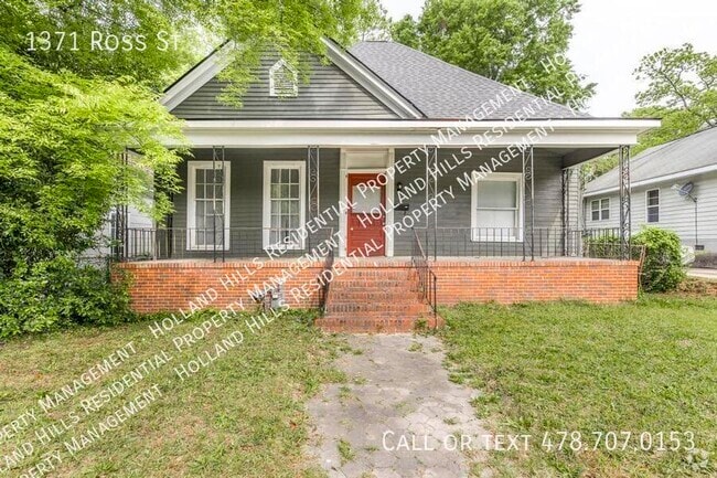 Building Photo - 1371 Ross St Rental