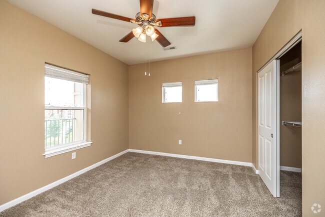 1BR, 1BA - 765 SF - Bella Terra