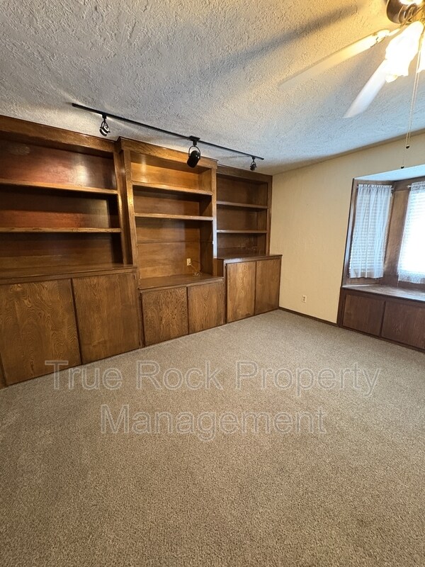 Photo - 23185 CR 3520