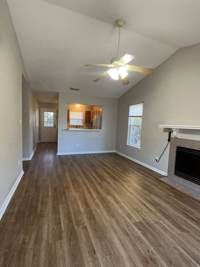 Photo - Two Bedroom Two Full Bathroom End Unit Townhome located in Indian Wells!