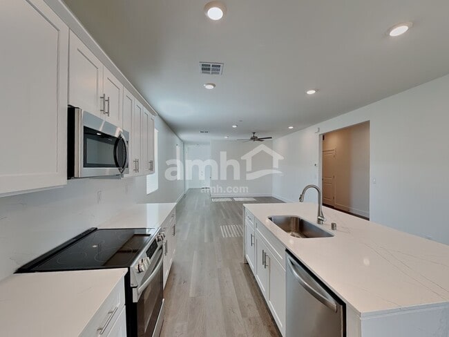 Photo - 677 Crimson Flare Ct