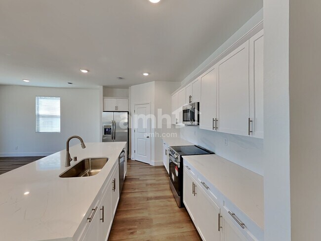 Photo - 4284 Halo Hollyhock St