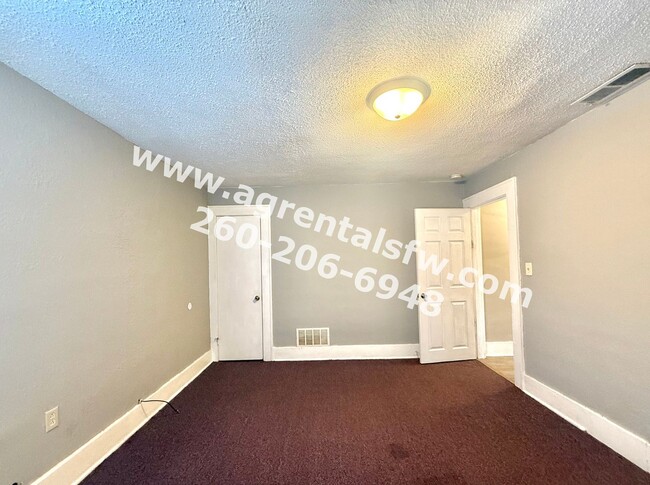 Photo - 209 S West St Unit #2