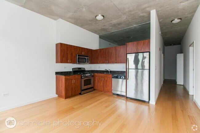 Building Photo - 2 bedroom in Chicago IL 60607 Unit 3619 Rental