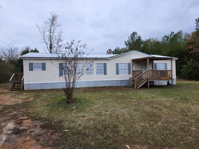 3 Bedroom Home -ALL UTILITIES INCLUDED! - 3 Bedroom Home -ALL UTILITIES INCLUDED! Unidad 739 CR 452