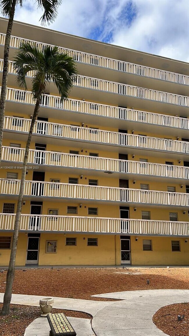 Photo - 15600 NW 7th Ave