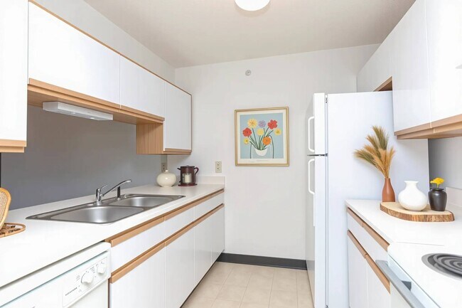 Hornbrook Estates Apartments
