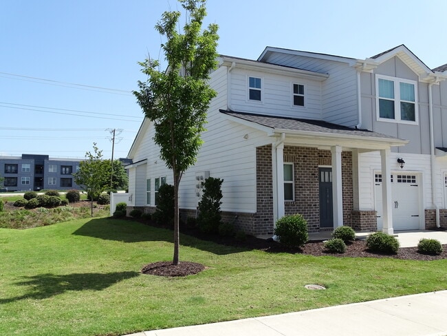 Photo - 146 Bromes Wy House