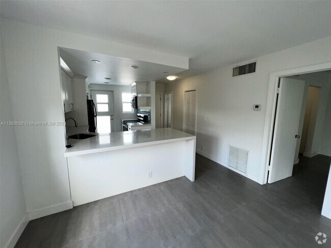 Building Photo - 240 Galen Dr Unit 304 Rental